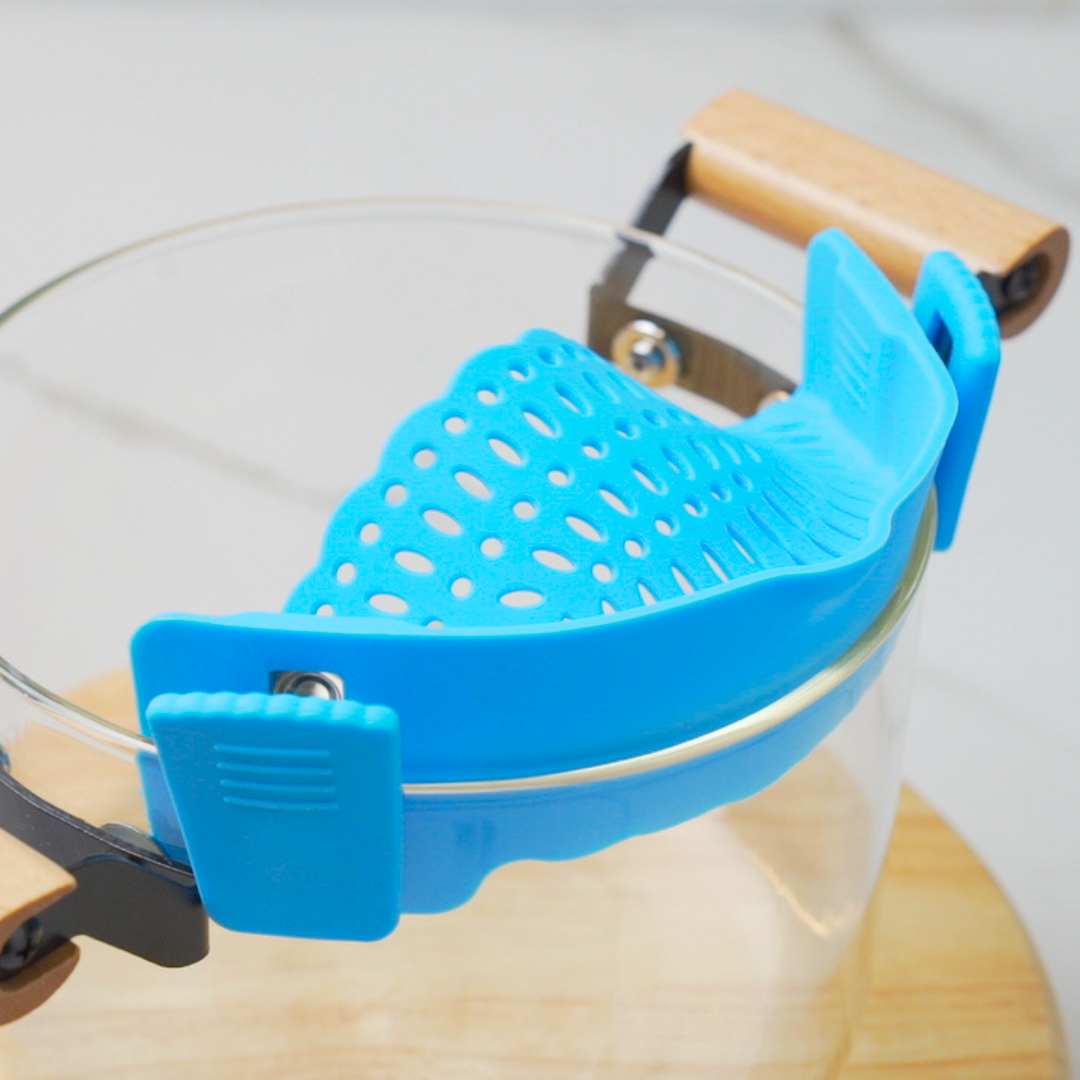 Clip-On Pot Strainer – No More Messy Draining!